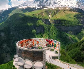 Tbilisi: Kazbegi Full-Day Group Tour