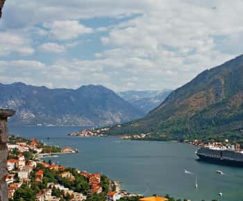 Budva: Kotor, Herceg Novi, Cave, and Lady of the Rocks Tour