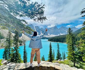 Banff: Transport powrotny nad jeziora Louise i Moraine Lake