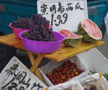 Mini-caminhada Hangzhou Insider: medicina tradicional chinesa, vistas das colinas e mercado de produtos frescos
