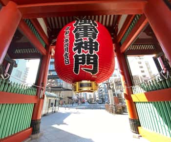 Tokyo: Food Tour in Asakusa (13 Dishes and 4 Eateries)