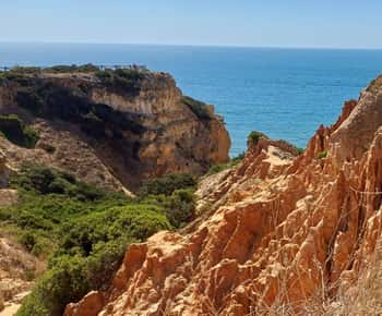 De Tavira: Caminhada pelos 7 Vales, Gruta de Benagil e Snorkeling