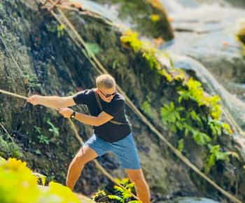 Chiang Mai Tour: Bua Tong Sticky Waterfall & Elephant Care