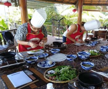 Hoi An: Matlagingskurs i Tra Que Herb Village