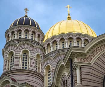 Riga: Stories of Soviet Riga Guided Walking Tour