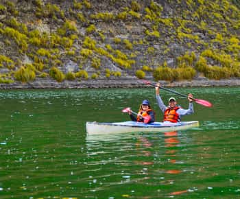 Quito: Quilotoa Loop 4-Day Trekking Tour with Guide