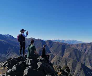 Marrakesch: 2-tägiger Mt. Toubkal Trek mit 1 Übernachtung und Mahlzeiten
