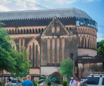 Zanzibar: Stone Town, spice tour & Prison Island with Lunch