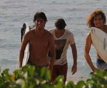 Sayulita: La Lancha Beach, Sunset Surfing Lesson
