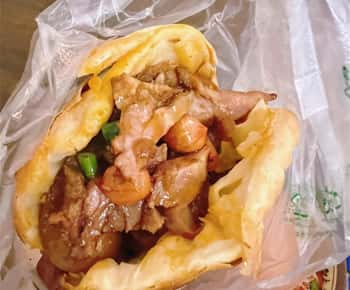 Chengdu: Market Walk & 7+ Local Breakfast Tastings