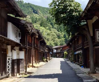 From Matsumoto/Nagano: Nakasendo Trail Walking Tour
