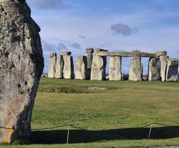 Stonehenge & Sacred Land Guided Driving Tour