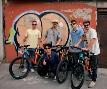 Mexico City: City Discovery Bike Rental with Map