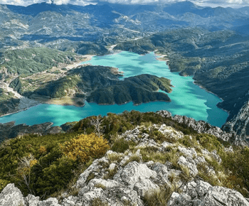 De Tirana/Durres: Excursão de caminhada pelo Lago Bovilla e pela Montanha Gamti