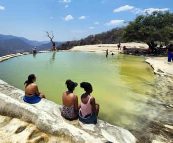Oaxaca: Excursión a El Tule, Mitla y Hierve el Agua con Mezcal