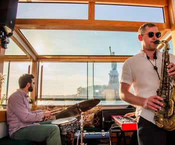 NYC: Evening Jazz Cruise on the Yacht Manhattan