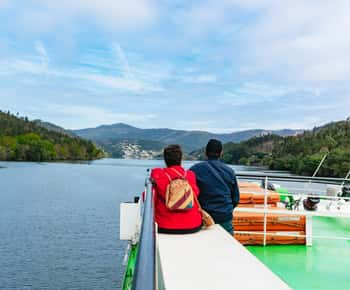 Do Porto: Cruzeiro no Rio Douro até à Régua com almoço