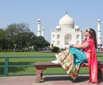 Agra: Excursão sem fila ao Taj Mahal e ao Mausoléu com opções