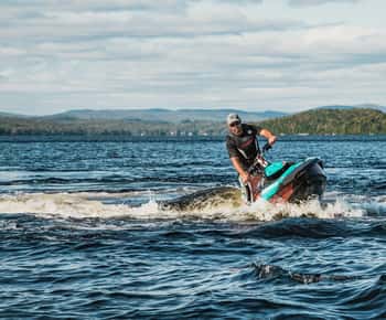 Laurentians: Jetski experience
