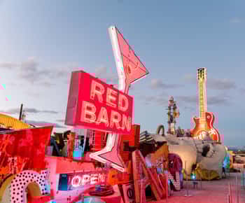 Λας Βέγκας: Neon Museum Experience & Vegas Open-Top Bus Tour