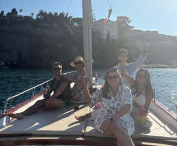 Sorrento: Rejs przybrzeżny łodzią z kąpielą i limoncello