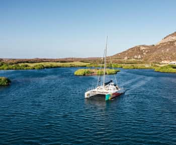 Curacao: Sunset Catamaran Cruise with Open Bar