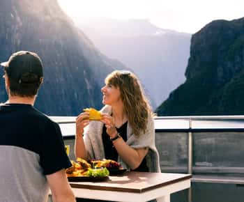 From Queenstown: Milford Sound Cruise and Coach Day Trip