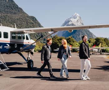 From Queenstown: Milford Sound Full-Day Trip by Plane & Boat
