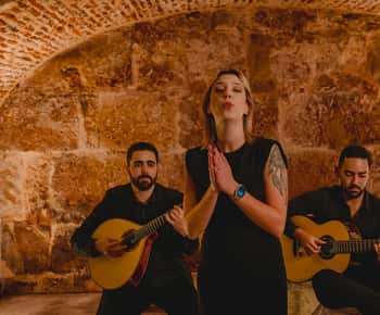 Lisbon: Fado Show and Wine inside Medieval Walls