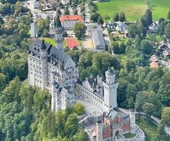 Zürih'ten: Neuschwanstein Kalesi Öğle Yemekli Özel Tur