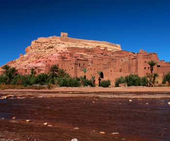 Desde Marrakech: Ouarzazate y Ait Benhaddou: Excursión de un día con guía