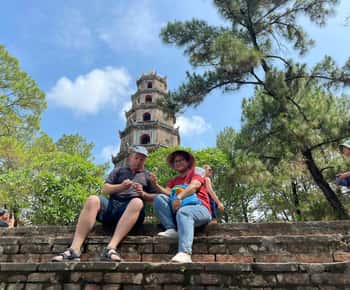 Hue: Royal Tombs & Pagoda Private Tour By Dragon Boat & Car