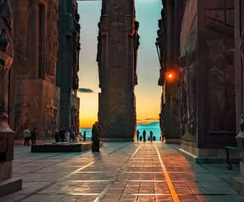 Tbilisi: Transfer & Guided Tour to The Georgian Stonehenge