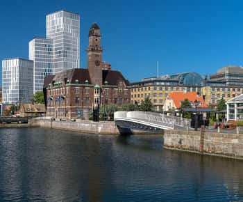 Best of Malmö: Private Walking Tour with a Local
