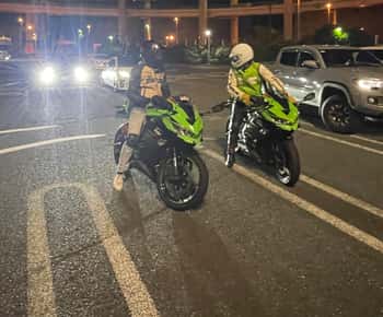 "recorrido en moto por la autopista metropolitana "akira bike scene