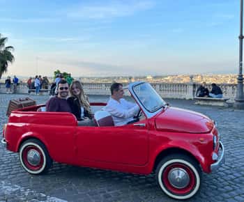Roma: tour de la ciudad en Fiat 500 Cabriolet vintage en grupo reducido