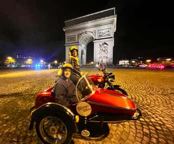 Visite nocturne de Paris en side-car