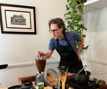 Mexico City: Salsa and Tortilla-Making Class with Drinks