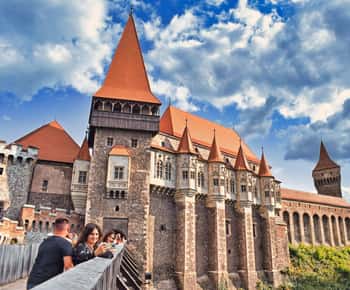 Corvin-Burg & Festungsstadt Sibiu (ab Cluj)