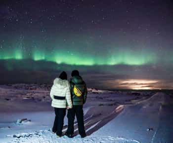 Iceland: Northern Lights Bus Tour from Reykjavik