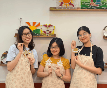 Ho Chi Minh City: Stained Glass Art Workshop in Saigon