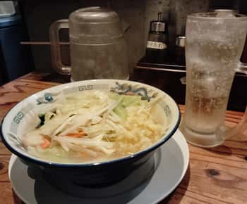 Himeji: tour guiado de ramen con 2 platos de ramen