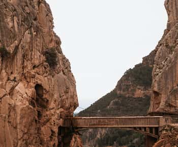 El Chorro: Hike" Caminito del Rey " + E-bike guided tour 2h