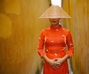 Photographie Ao Dai : Capture d'une tenue traditionnelle à Hoi An