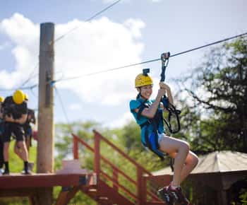 Oahu: Coral Crater Zipline Tour