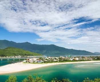 From Da Nang/Hoi An: 2-Day Hue Heritage & Culture Train Tour
