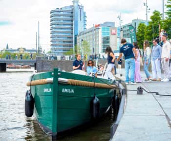 Amsterdam: najnowszy rejs kanałami z opcją napojów