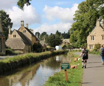 Londonból: Egész napos csoportos túra a Cotswoldsba