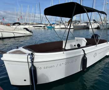 Valencia: Boot huren zonder vaarbewijs