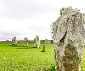 From London: Stonehenge & The Stone Circles of Avebury Tour